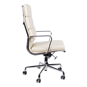 Эргономичное кресло Eames HB Soft Pad Executive Chair EA 219, кремовая кожа